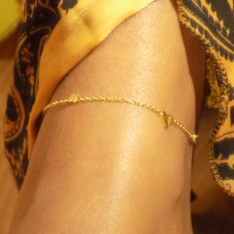 Gold heart anklet