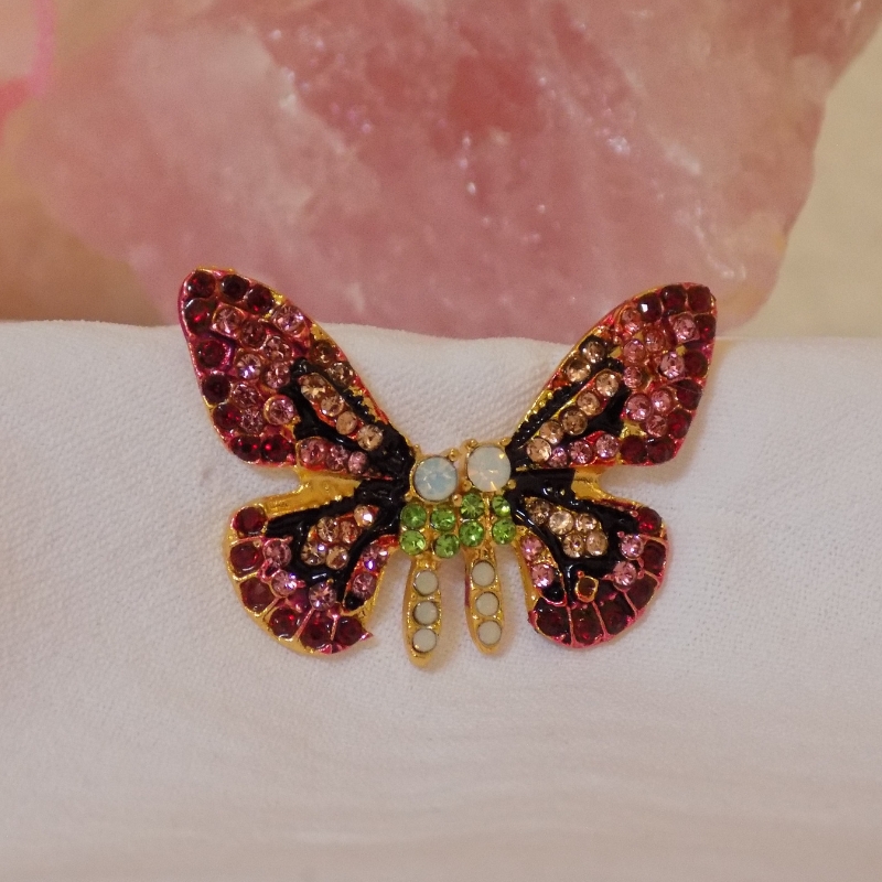 Butterfly stud